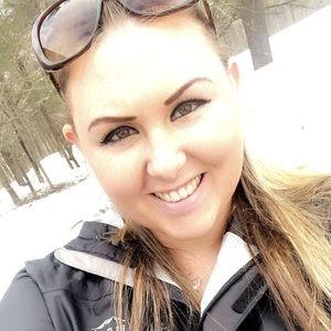 Meet your Posher, Katelyn